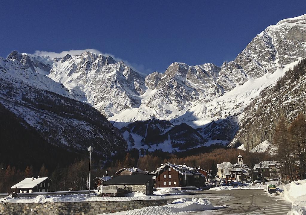 Appartamento Casa Weisstor Con Patio, Giardino E Orti Vista Monte Rosa Макуньяга Экстерьер фото